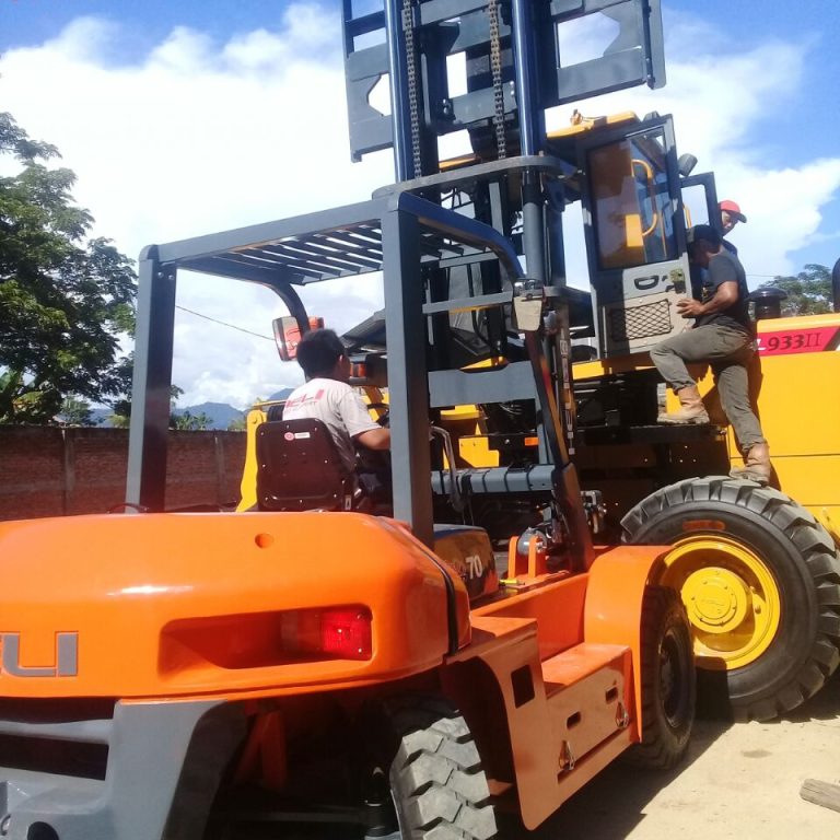 FORKLIFT KAPASITAS 7 TON SEWA PERSHIFT ALL IN DALAM KOTA - GTORENT.ID  UNIT ALAT YANG MAU DIRENTAL SEWA BELI GENSET FORKLIFT ALAT PROYEK ALAT BERAT SUKU CADANG YANG DICARI DI GORONTALO