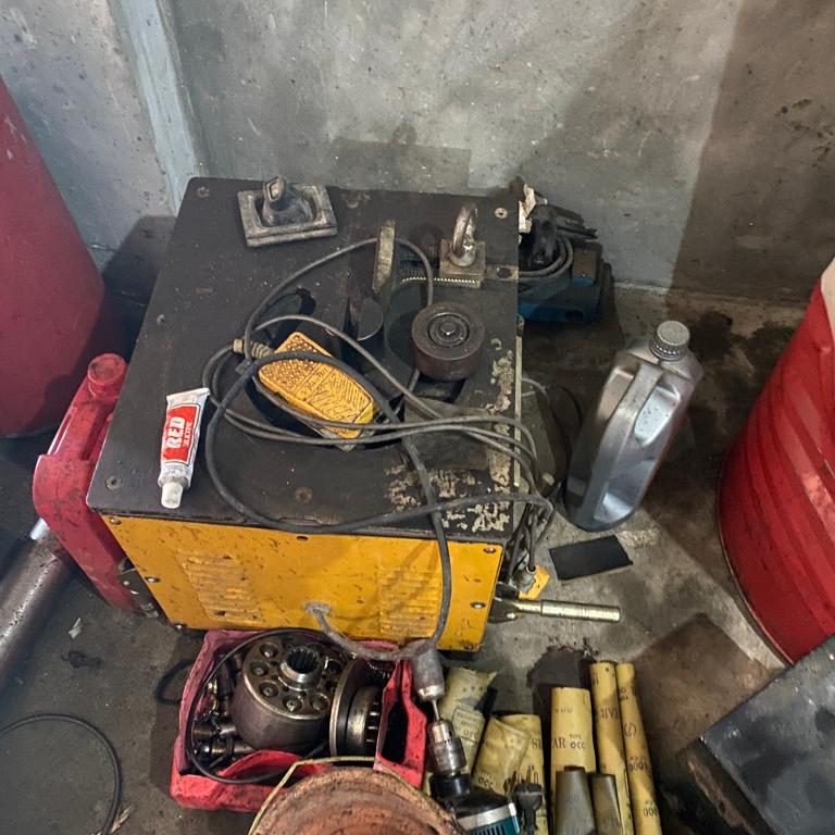 BAR BANDER 25 TYPE JMB-25 SEWA PERBULAN - GTORENT.ID  UNIT ALAT YANG MAU DIRENTAL SEWA BELI GENSET FORKLIFT ALAT PROYEK ALAT BERAT SUKU CADANG YANG DICARI DI GORONTALO