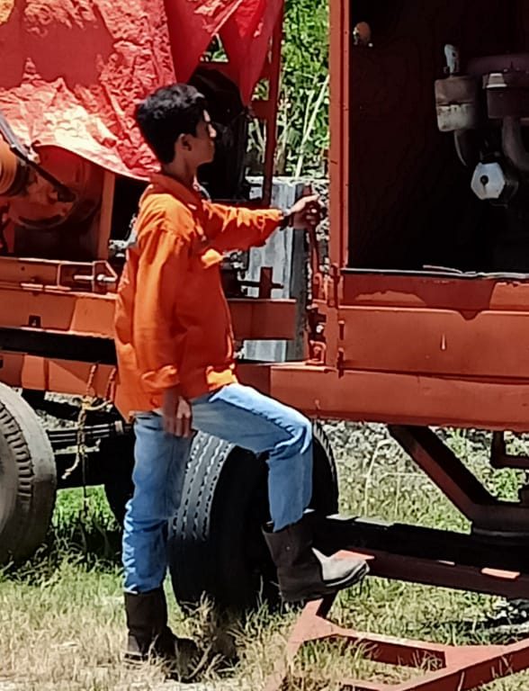 MOBILE CONCRETE MIXER KAPASITAS 2 M3 JUAL REKONDISI - GTORENT.ID  UNIT ALAT YANG MAU DIRENTAL SEWA BELI GENSET FORKLIFT ALAT PROYEK ALAT BERAT SUKU CADANG YANG DICARI DI GORONTALO